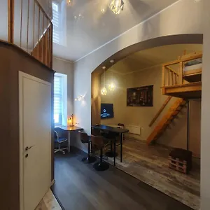 https://art-club-apartment.inbudapesthotels.com
