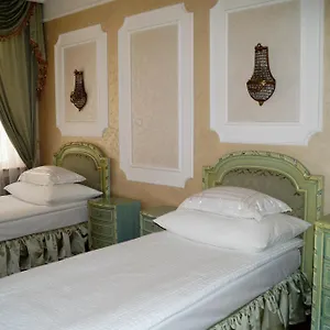 https://art-apartments-celakovskeho-sady.praguehotelsweb.com